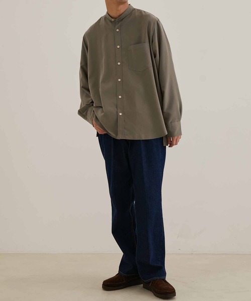 ADAM ET ROPE'(アダムエロペ)の「リラックス ドレープ レーヨンスエード とろみバンドカラーシャツ/イージーケア/3シーズン着用可能/ユニセックス(シャツ/ブラウス・メンズ・イエロー系その他2/ブラック/ライトグリーン/グリーン系その他2・L/M)」の21枚目の写真