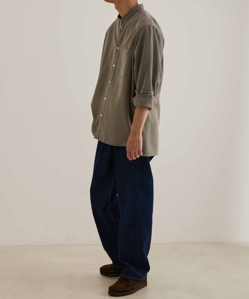 ADAM ET ROPE'(アダムエロペ)の「リラックス ドレープ レーヨンスエード とろみバンドカラーシャツ/イージーケア/3シーズン着用可能/ユニセックス(シャツ/ブラウス・メンズ・イエロー系その他2/ブラック/ライトグリーン/グリーン系その他2・L/M)」の22枚目の写真
