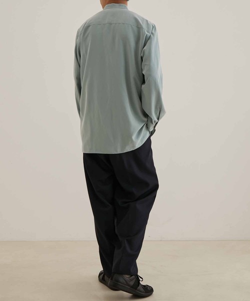 ADAM ET ROPE'(アダムエロペ)の「リラックス ドレープ レーヨンスエード とろみバンドカラーシャツ/イージーケア/3シーズン着用可能/ユニセックス(シャツ/ブラウス・メンズ・イエロー系その他2/ブラック/ライトグリーン/グリーン系その他2・L/M)」の20枚目の写真