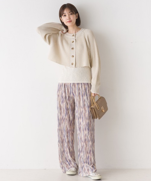 OMNES(オムネス)の「片畔編み2WAYショートプルオーバーニット(その他トップス・レディース・ブラック/アイボリー/ブルー/グリーン/ベージュ・FREE)」の10枚目の写真