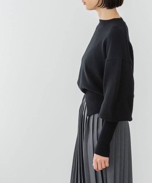 yuw（ユウ）の「リリヤーンスリットプルオーバー　178705（ニット/セーター・レディース・ブルー/イエロー/ブラック・FREE）」の16枚目の写真