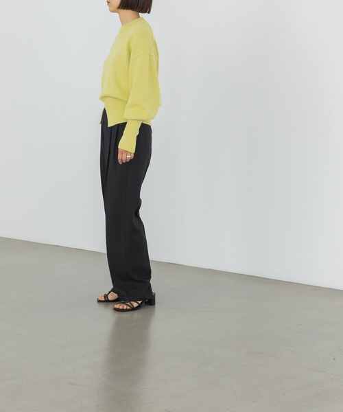 yuw（ユウ）の「リリヤーンスリットプルオーバー　178705（ニット/セーター・レディース・ブルー/イエロー/ブラック・FREE）」の18枚目の写真