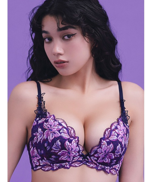 Ravijour（ラヴィジュール）の「ピクトリアルフラワー グラマー