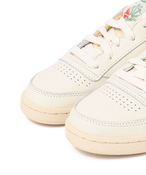 SHIPS(シップス)の「Reebok:CLUB C 85 VINTAGE(スニーカー・レディース・グリーン・30/40/50)」の2枚目の写真