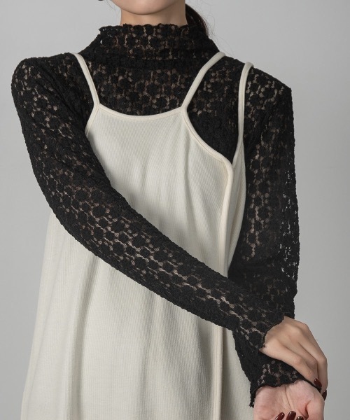 Amiur(エミレ)の「stretch flower lace tops(Tシャツ/カットソー・レディース・ブラック/アイボリー・FREE)」の7枚目の写真