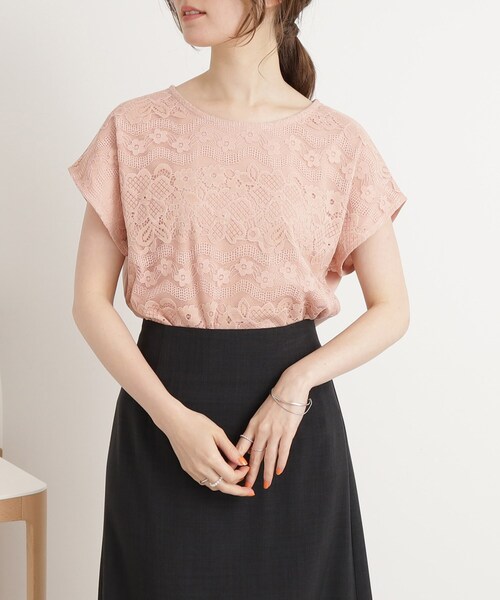 DRESKIP（ドレスキップ）の「◆【接触冷感】通勤にも〇 お顔回りを華やかに フロントレース トップス（Tシャツ/カットソー・レディース・ピンク系/ブラック/オフホワイト/ライトブルー・02/04/03）」の4枚目の写真