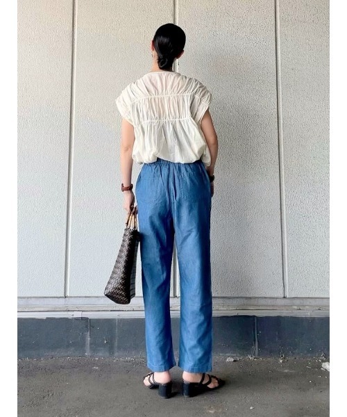 Right-on(ライトオン)の「【HONEYSUCKLE ROSE】サラサラ冷感デニム(デニムパンツ・レディース・ライトインディゴブルー/ダークインディゴブルー・S/M/L)」の20枚目の写真