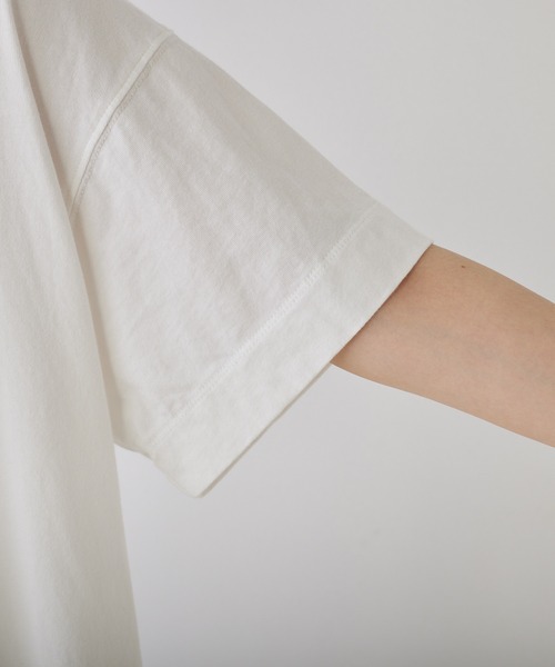 PUAL CE CIN(ピュアルセシン)の「ヴィンテージライクロックT(Tシャツ/カットソー・レディース・オフホワイト/チャコールグレー/ライトベージュ/オリーブ・FREE)」の13枚目の写真