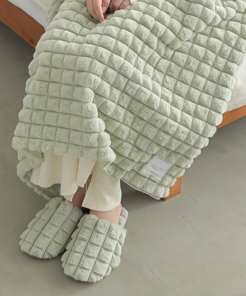 ALTROSE（アルトローズ）の「ブランケット ポコポコファー 3WAY ひざ掛け（ブランケット・レディース・ミント/グレー/アイボリー/ピンク/ブルー・FREE）」の18枚目の写真