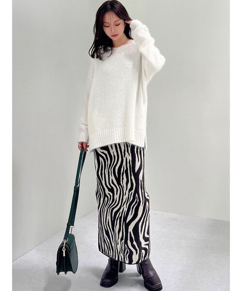 RESEXXY（リゼクシー）の「ルーズオーバーニットトップス（ニット/セーター・レディース・ベージュ/ホワイト/ピンク・FREE）」の22枚目の写真