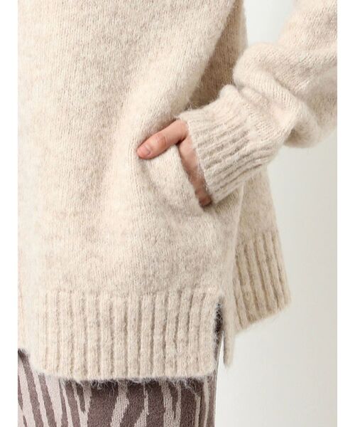 RESEXXY（リゼクシー）の「ルーズオーバーニットトップス（ニット/セーター・レディース・ベージュ/ホワイト/ピンク・FREE）」の9枚目の写真