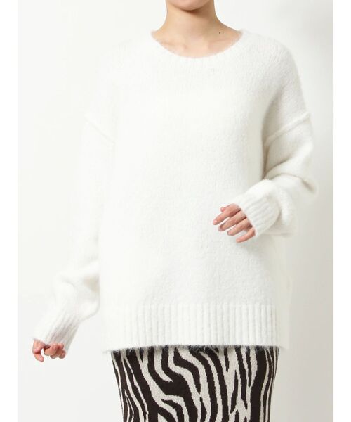 RESEXXY（リゼクシー）の「ルーズオーバーニットトップス（ニット/セーター・レディース・ベージュ/ホワイト/ピンク・FREE）」の15枚目の写真