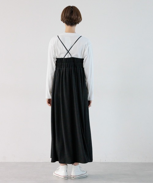 LEPSIM（レプシィム）の「フクレジャガード切り替えキャミワンピース　971938（ワンピース・レディース・ブルー/ベージュ/ブラック・FREE）」の11枚目の写真