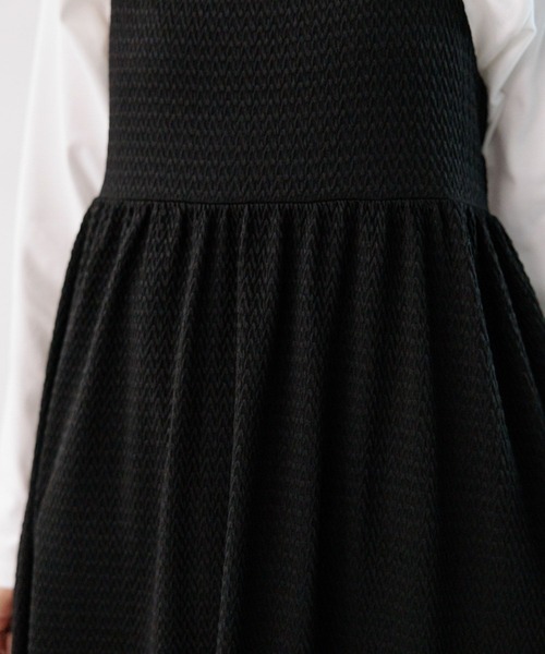 LEPSIM（レプシィム）の「フクレジャガード切り替えキャミワンピース　971938（ワンピース・レディース・ブルー/ベージュ/ブラック・FREE）」の14枚目の写真