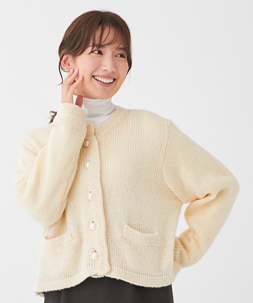 petit main LIEN(プティマインリアン)の「【LIEN】ボトルネックインナー(Tシャツ/カットソー・レディース・ブラック/ブルー/オフホワイト/チャコール・FREE)」の10枚目の写真