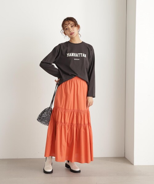 N.（N. Natural Beauty Basic）（エヌエヌナチュラルビューティーベーシック）の「◆カレッジロゴロンＴ（Tシャツ/カットソー・レディース・ホワイト/ホワイト系その他/スミクロ・MEDIUM）」の4枚目の写真