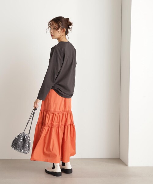 N.（N. Natural Beauty Basic）（エヌエヌナチュラルビューティーベーシック）の「◆カレッジロゴロンＴ（Tシャツ/カットソー・レディース・ホワイト/ホワイト系その他/スミクロ・MEDIUM）」の5枚目の写真