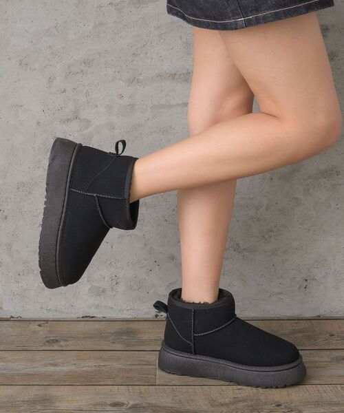 RETRO GIRL（レトロガール）の「厚底ショートムートン（その他シューズ・レディース・キャメル/ブラック・SMALL/MEDIUM/LARGE/X-LARGE）」の10枚目の写真