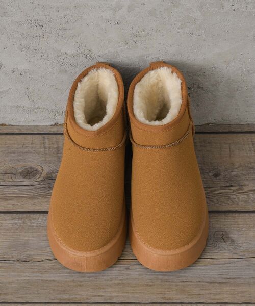 RETRO GIRL（レトロガール）の「厚底ショートムートン（その他シューズ・レディース・キャメル/ブラック・SMALL/MEDIUM/LARGE/X-LARGE）」の8枚目の写真