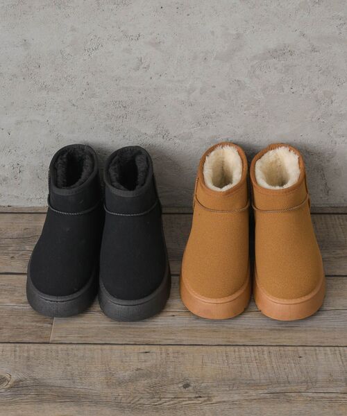 RETRO GIRL（レトロガール）の「厚底ショートムートン（その他シューズ・レディース・キャメル/ブラック・SMALL/MEDIUM/LARGE/X-LARGE）」の7枚目の写真