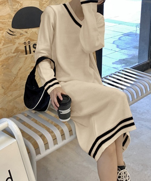 Miniministore(ミニミニストア)の「ニットワンピース ロング レディース秋冬(ワンピース・レディース・ブラック/ライトベージュ・フリー)」の15枚目の写真