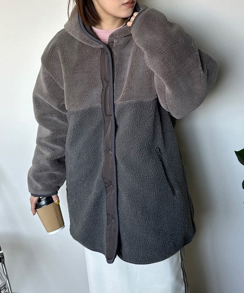 CRB(シーアールビー)の「ボア切替リバーシブルフードジャケット(ブルゾン・レディース・グリーン/オフホワイト/チャコール・F)」の14枚目の写真