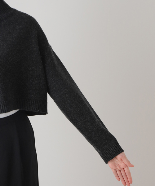 セール】【NEARBYME/ニアーバイミー】TURTLE NECK SLIT ニット
