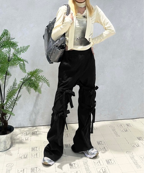 sedacle girl（セダクルガール）の「フロントリボンフレアパンツ（その他パンツ・レディース・ブラック/グレー・FREE/MEDIUM/LARGE）」の5枚目の写真