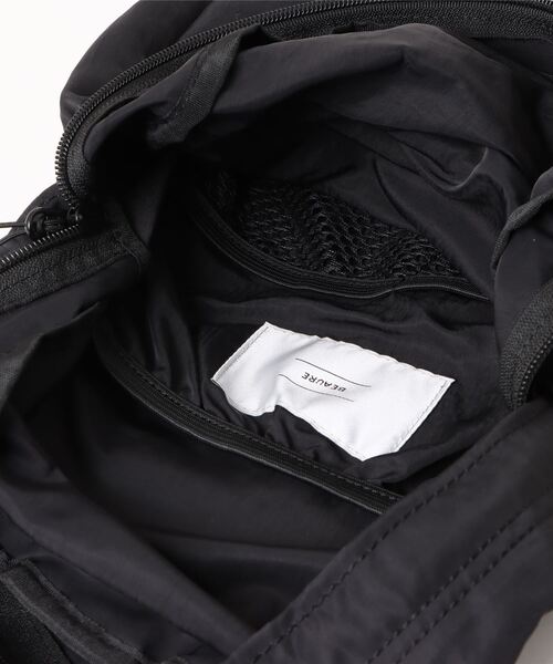 Beau're(ヴュレ)の「BEAURE ヴュレ ドロストポケット ナイロン 軽量 リュック(バックパック/リュック・レディース・アイボリー/ブラック/サックスブルー/ラベンダー/カーキ/キャメル/オレンジ/グレー・FREE)」の20枚目の写真