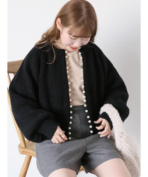 ehka sopo（エヘカソポ）の「パール付カーディガン（カーディガン/ボレロ・レディース・ピンク/ブラック/オフホワイト/ブルー・F）」の6枚目の写真
