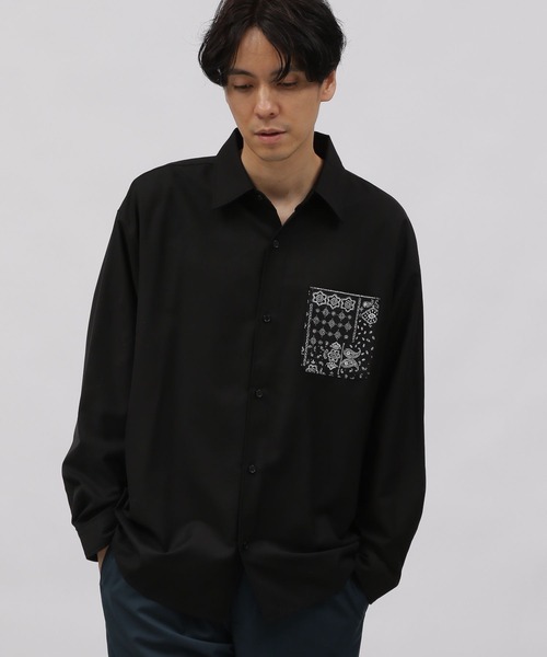 LAKOLE(ラコレ)の「TRバンダナ切替シャツ / 996675(シャツ/ブラウス・メンズ・ブラック/ネイビー/ホワイト・MEDIUM/LARGE)」の1枚目の写真