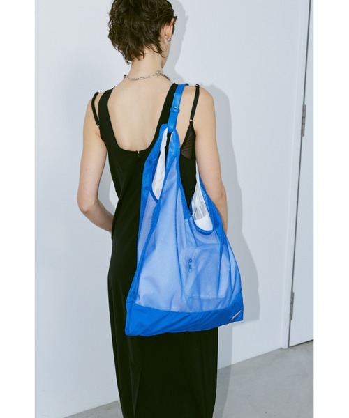 un/neu（アンノイ）の「マルチWAYメッシュレイヤードバッグ / 軽量 / A4収納可能 / ショルダーバッグ（トートバッグ・レディース・グレー/ブラック/ブルー・FREE）」の16枚目の写真