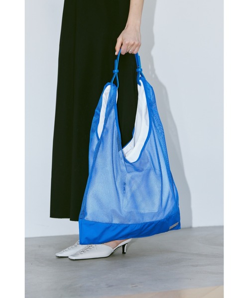 un/neu（アンノイ）の「マルチWAYメッシュレイヤードバッグ / 軽量 / A4収納可能 / ショルダーバッグ（トートバッグ・レディース・グレー/ブラック/ブルー・FREE）」の17枚目の写真