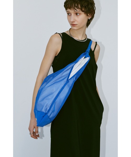 un/neu（アンノイ）の「マルチWAYメッシュレイヤードバッグ / 軽量 / A4収納可能 / ショルダーバッグ（トートバッグ・レディース・グレー/ブラック/ブルー・FREE）」の19枚目の写真