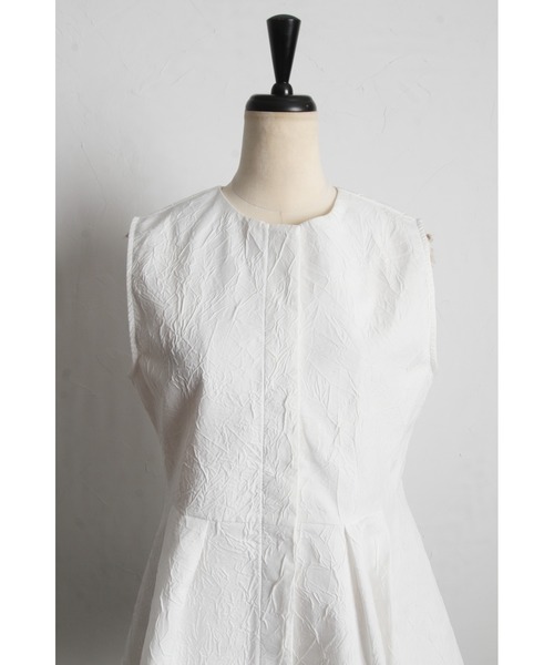 &. NOSTALGIA（アンドドットノスタルジア）の「【ZOZO限定】@konacchan30コラボ ふくれジャガードペプラムジレ（ベスト・レディース・ホワイト/ブラック・M）」の19枚目の写真