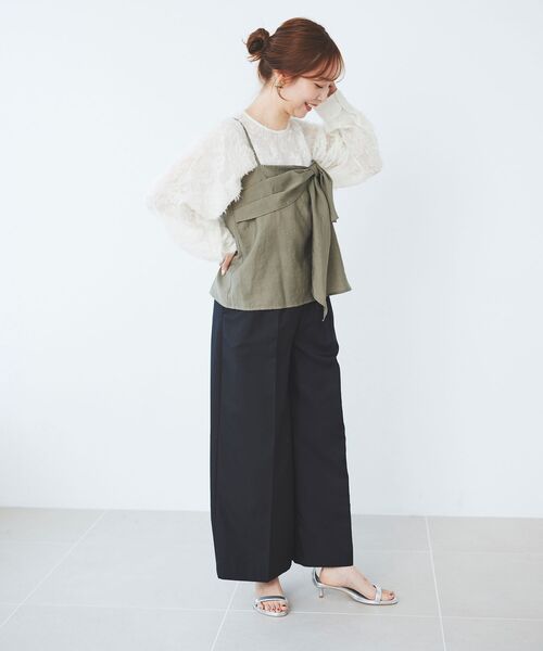 le.coeur blanc(ルクールブラン)の「シアーフリンジペプラムブラウス(シャツ/ブラウス・レディース・オフホワイト/ブラック・38)」の13枚目の写真