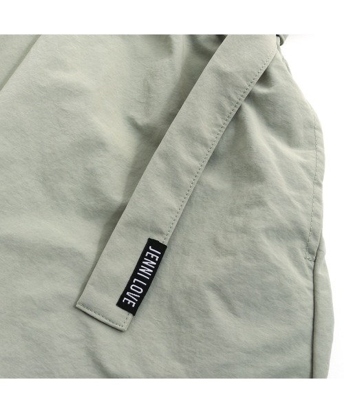 JENNI love(ジェニィラブ)の「ベルト付きシャカシャカジャンスカ(ジャンパースカート・キッズ・ブラック/カーキ・130cm/140cm/150cm/160cm)」の18枚目の写真