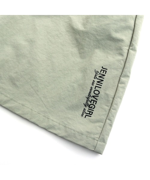 JENNI love(ジェニィラブ)の「ベルト付きシャカシャカジャンスカ(ジャンパースカート・キッズ・ブラック/カーキ・130cm/140cm/150cm/160cm)」の19枚目の写真