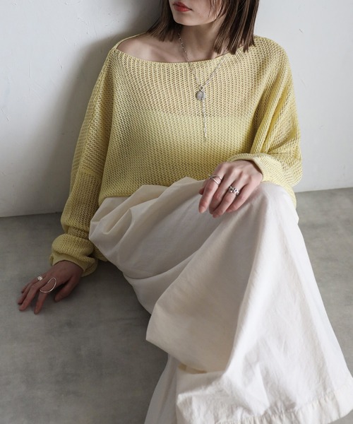 LIGHT-YELLOW
