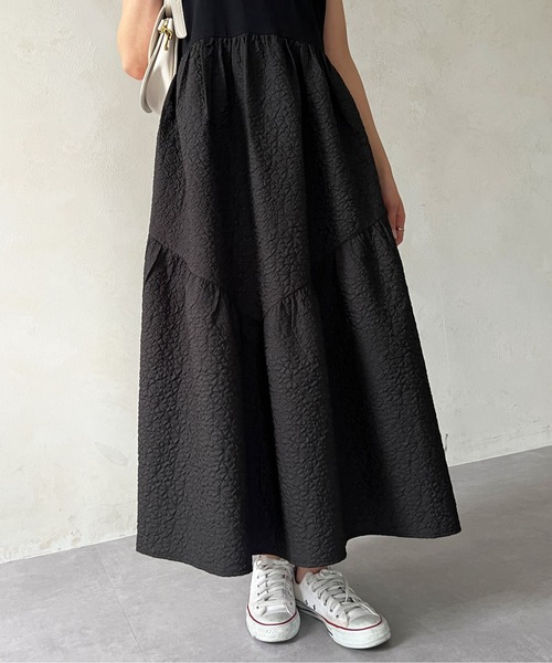 Chez toi(シェトワ)の「カット×ジャガード裾ギャザーワンピース(ワンピース・レディース・ブラック/ベージュ/オレンジ・FREE)」の9枚目の写真