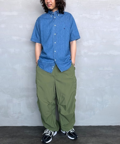 GYMPHLEX（ジムフレックス）の「[GYMPHLEX/ジムフレックス] ボタンダウン ショートスリーブシャツ(デニム)（シャツ/ブラウス・レディース・ブルー・M/L）」の21枚目の写真