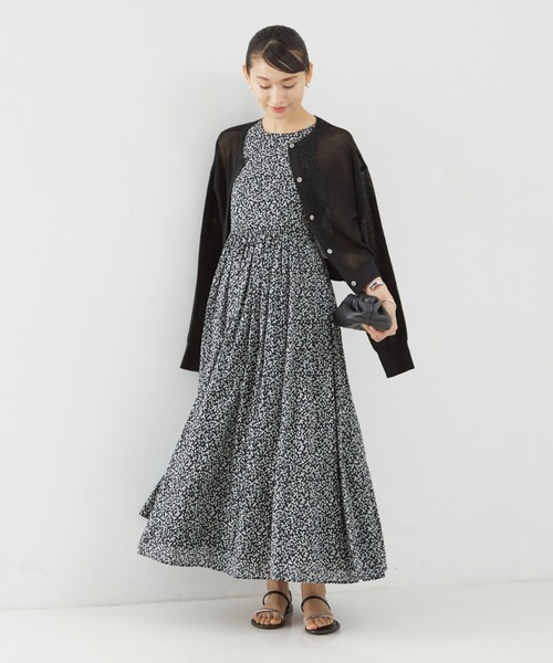 EMMA ROUGE VIF(エマルージュヴィフ)の「【一部店舗限定】シアー前後2WAYカーディガン(カーディガン/ボレロ・レディース・ブラック/サックスブルー/ライトグレー・フリー)」の13枚目の写真