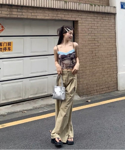 WEGO（ウィゴー）の「WEGO/リボンミニバッグ（ハンドバッグ・レディース・シルバー・FREE）」の8枚目の写真