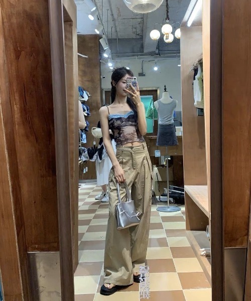 WEGO（ウィゴー）の「WEGO/リボンミニバッグ（ハンドバッグ・レディース・シルバー・FREE）」の9枚目の写真