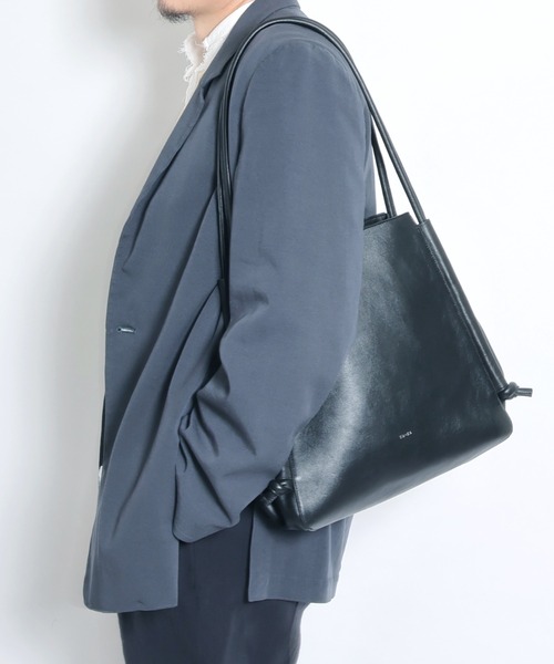 YArKA（ヤーカ）の「【YArKA/ヤーカ】real leather cord adjustment 2way tote bag [rocd3]/ リアルレザーコード調整トートバッグ（トートバッグ・レディース・ブラック・FREE）」の18枚目の写真