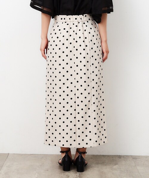 OPAQUE.CLIP（オペークドットクリップ）の「◆ドットプリント 麻混ストレッチナロースカート【洗濯機洗い可】（スカート・レディース・ベージュ系その他3/ブラック系・40/38/36）」の5枚目の写真