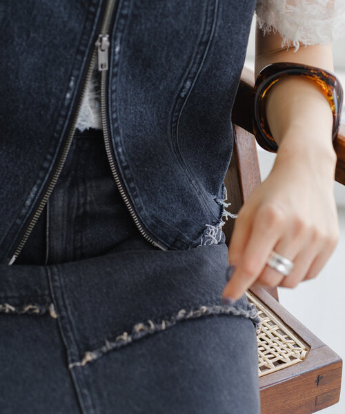 Kastane(カスタネ)の「【セットアップ対応】デニムビスチェ(キャミソール・レディース・ブラック/ブルー系その他2・FREE)」の18枚目の写真