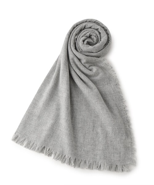 DRESSTERIOR（ドレステリア）の「ASAUCE MELER（アソースメレ）ファインラムエアリーソリッドストール（ストール/ショール・レディース・ブラック/グレー/ブラウン系/ベージュ・00）」の3枚目の写真