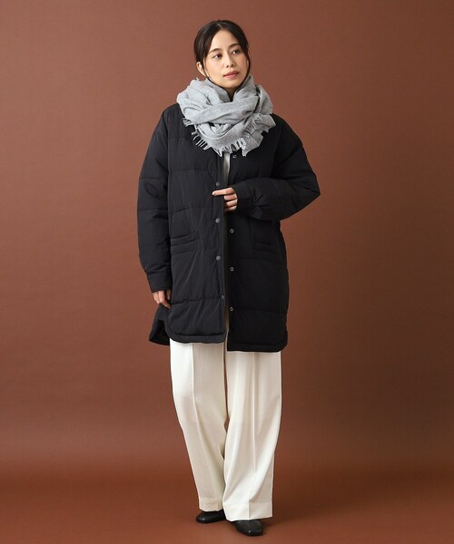 DRESSTERIOR（ドレステリア）の「ASAUCE MELER（アソースメレ）ファインラムエアリーソリッドストール（ストール/ショール・レディース・ブラック/グレー/ブラウン系/ベージュ・00）」の16枚目の写真