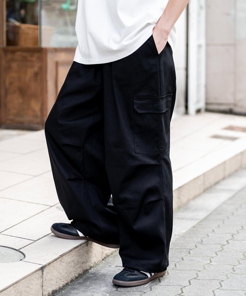 Ressaca(レサーカ)の「タックワイド2WAYミリタリーカーゴパンツ(カーゴパンツ・メンズ・ホワイト/ダークベージュ/カーキ/ブラック・XL/L/M)」の13枚目の写真